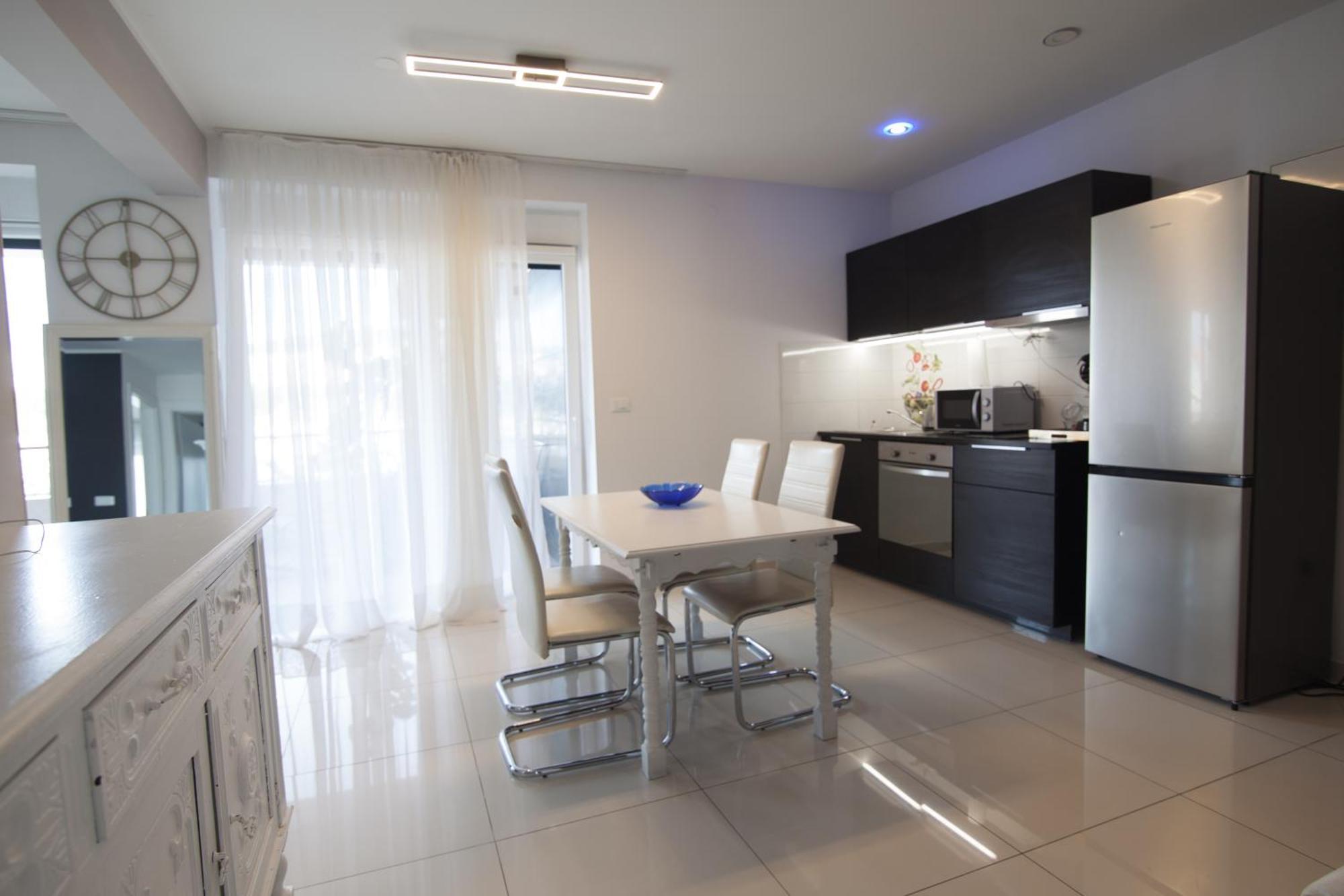 Отель Basic Mansion + Шибеник Экстерьер фото